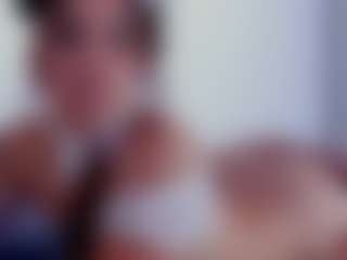 Live cam show with krisleen18 - Latina on camwithhim.com
