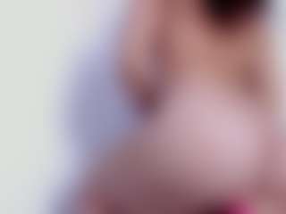 Live cam show with krisleen18 - Latina on Camsoda