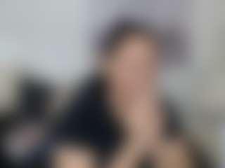 Live cam show with martina-miilf - Shower on alttransgirls