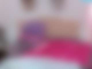 Live cam show with martina-miilf - Latina Mature on Mixed Magazine Live | colombia