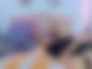 Live cam show with martina-miilf - Smoking on Camsoda