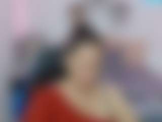 Spettacolo in cam dal vivo con martina-miilf - Smoking su Camsoda
