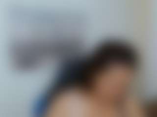 Live cam show with martina-miilf - Mature on Mixed Magazine Live