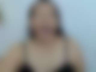 martina-miilf MILF webcam performer live streaming