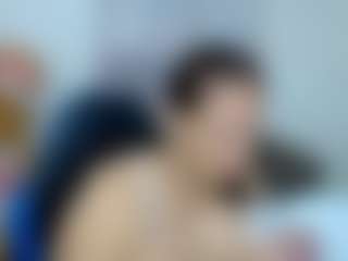 martina-miilf MILF webcam performer live streaming