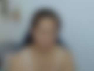 Live cam show with martina-miilf - Middle Aged on iamadamtest123.com