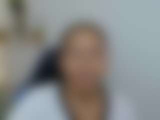 La MILF martina-miilf en direct sur webcam