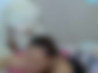 Live cam show with martina-miilf - Average on dropp.cam