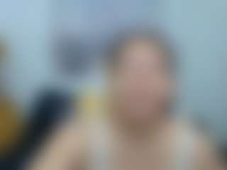 Live cam show with martina-miilf - Squirt Mature on StripNow