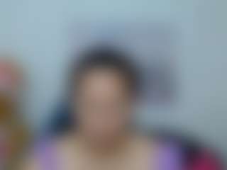 martina-miilf MILF webcam performer live streaming
