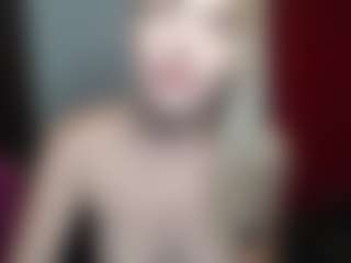 Live cam show with NataliaVe - Anal Curvy on live.xheat.ai