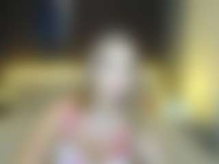 Live cam show with StacyYellig - Spoiled on Fit Hotties
