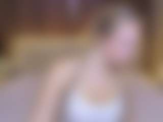Live cam show with StacyYellig - Threesome on livesuperchat.net