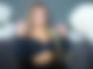 Live cam show with StacyYellig - Blue Eyes on madthumbs