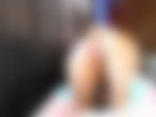 Live cam show with Sugarbutt - Natural on AdultVida.com