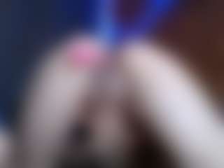Live cam show with Sugarbutt - Oil on CamClone