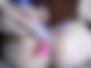 Live cam show with Sugarbutt - Oil on Gym Cam Girls
