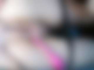 Live cam show with Sugarbutt - Shaved Pussy Lovense on AdultVida.com