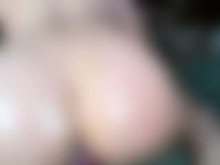 Sugarbutt's Live Sex Cam Show