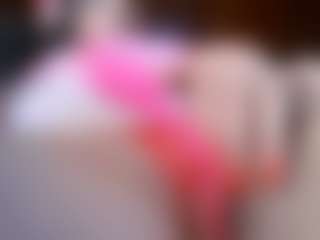 Live cam show with Sugarbutt - Brown Eyes Lovense on xDating