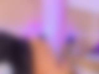 Live cam show with Your_big_ebony_goddess - Bedroom Ebony on camwithhim.com