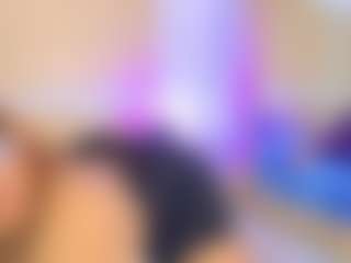 Live cam show with Your_big_ebony_goddess - Tease Ebony on Camsoda | colombia