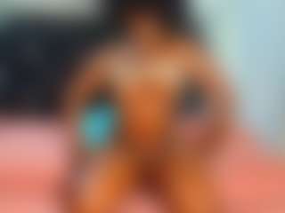 Live cam show with Xyomara Brown - Lovense Teen (18+) on Camsoda