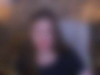 Live cam show with EmmyCharm - Amateur on madthumbs