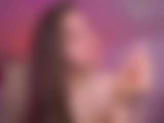 Live cam show with EmmyCharm - Normal on Camming Site