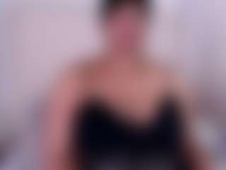 Live cam show with PlatnumBoobsxx - Middle Aged on CamSextacy