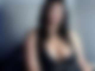 Live cam show with PlatnumBoobsxx - Middle Aged on Camsoda