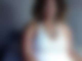 Live cam show with PlatnumBoobsxx - Granny MILF on Cam Slut
