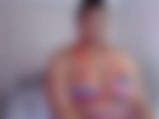 Live cam show with PlatnumBoobsxx - Middle Aged on Camsoda
