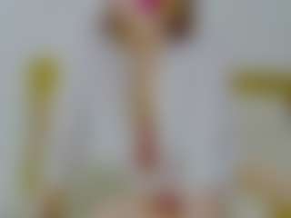 carolina-grey MILF webcam performer live streaming