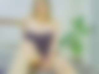 Live cam show with carolina-grey - Normal on Soda Cam