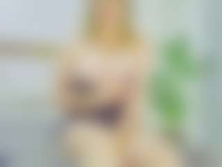 Live cam show with carolina-grey - Big Ass on Soda Cam