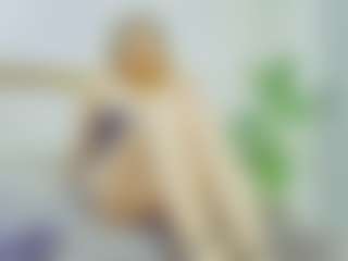 Live-Cam-Show mit carolina-grey - Amateur Curvy auf Camsoda