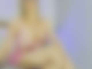 Live cam show with carolina-grey - Brown Eyes Blonde Hair on CamwithHer