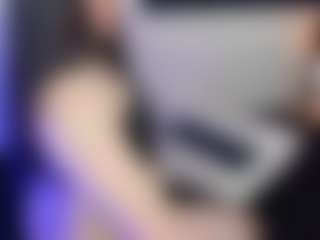 Live cam show with Joshua-Cannigia - Anal Toys on Milfs Live