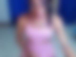kiwi-nasty's Live Sex Cam Show