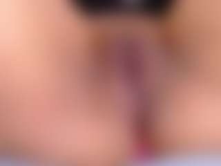 Live cam show with Sally-Harper - BBW on Mixed Magazine Live