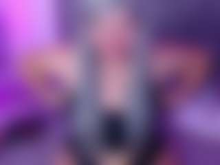 Live cam show with Sally-Harper - Cosplay on Camsoda