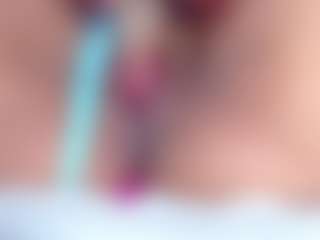 Live cam show with Sally-Harper - Small Tits on Camming Site