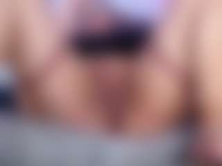 Live cam show with Sally-Harper - Creampie on SmokeAndPoke