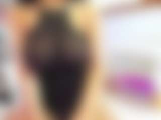 awesome-jolie's Live Sex Cam Show