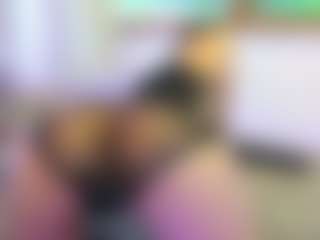awesome-jolie's Live Sex Cam Show