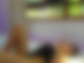 awesome-jolie's Live Sex Cam Show