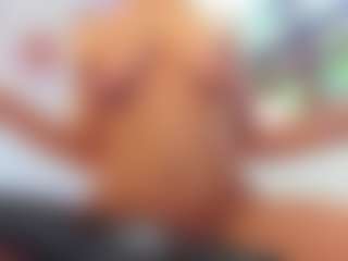 awesome-jolie's Live Sex Cam Show