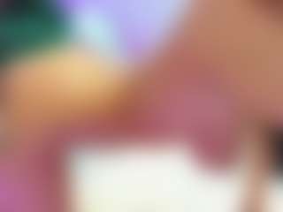 awesome-jolie's Live Sex Cam Show