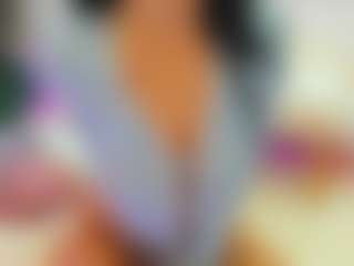 awesome-jolie's Live Sex Cam Show